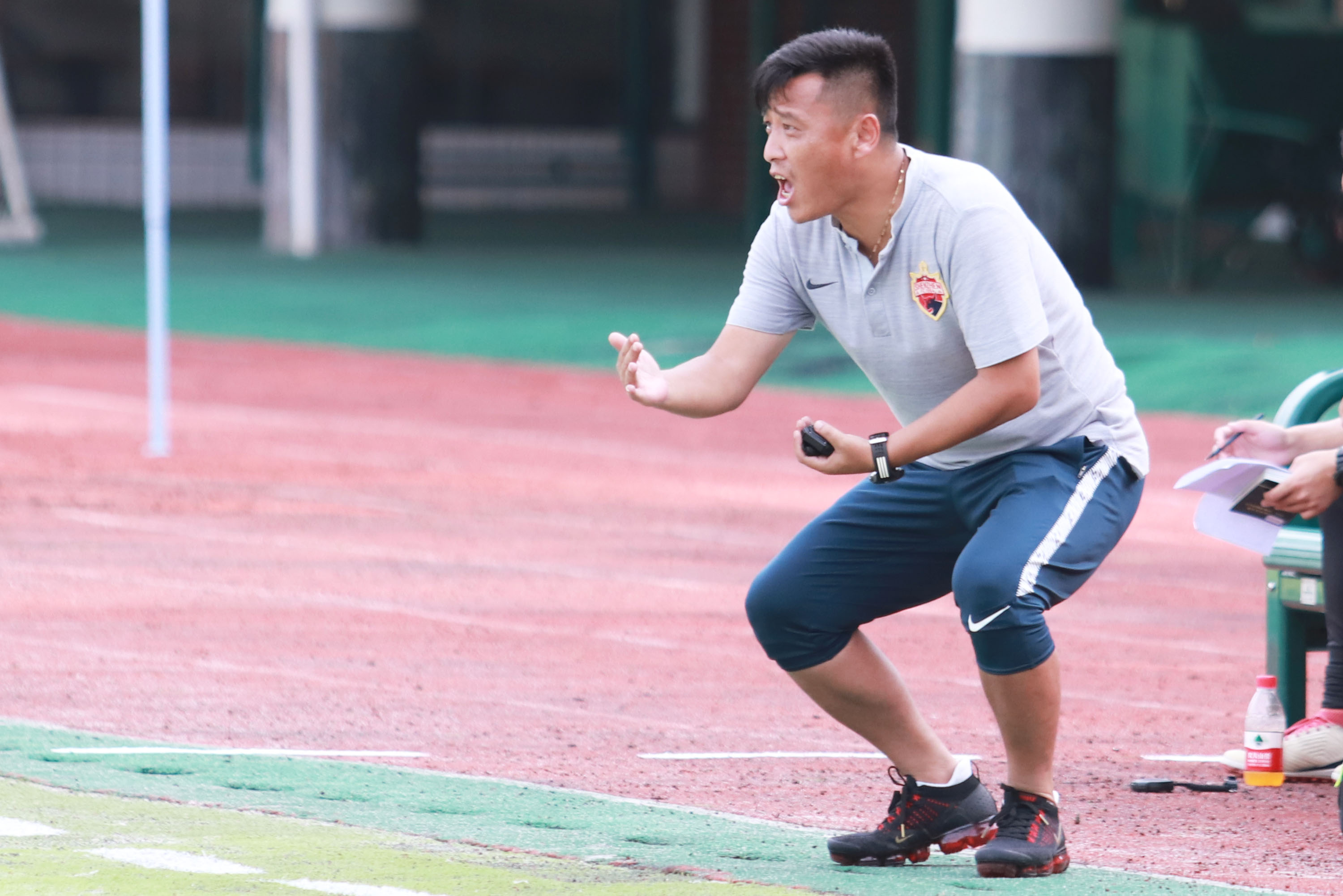 开云体育官网-深圳佳兆业队长:争取主场保级,力保入围前八的简单介绍