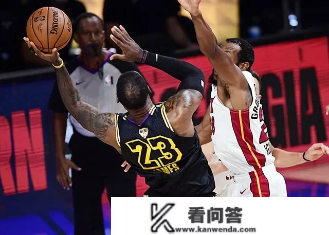 热火客场战胜湖人,继续扩大领先 热火客场战胜湖人,继续扩大领先