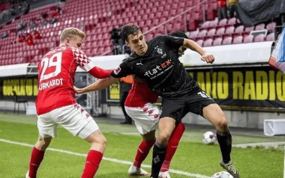 开云体育入口-纽伦堡客场战平海登海姆，艰难保持不败纪录！