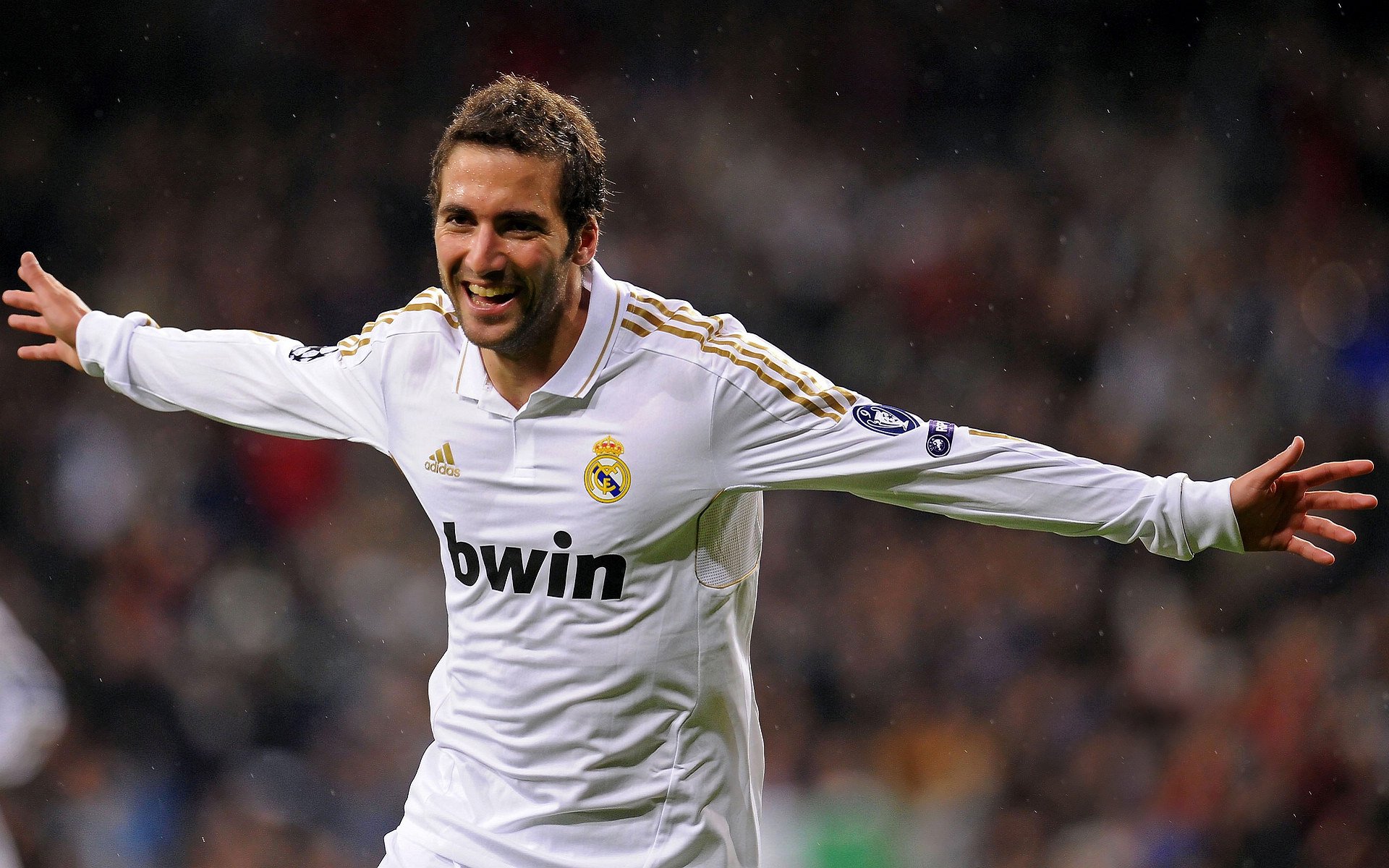 开云体育平台APP-跨界史诗，当太阳碾压国王的统治力，遇见欧冠淘汰赛中詹姆斯式接管