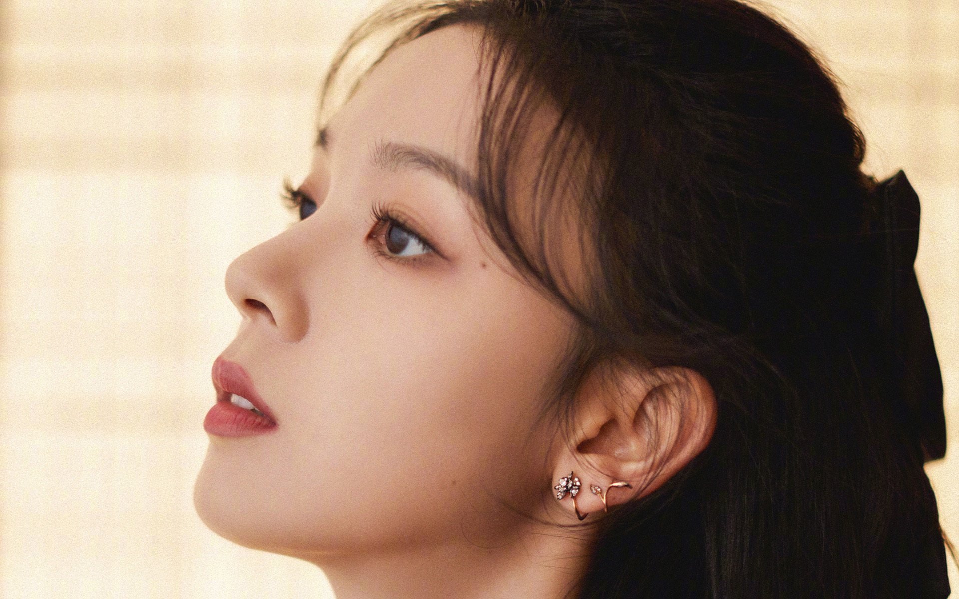 潘帕斯雄鹰撕碎巴黎防线，维尼修斯欧冠淘汰赛独舞—皇马新王登基