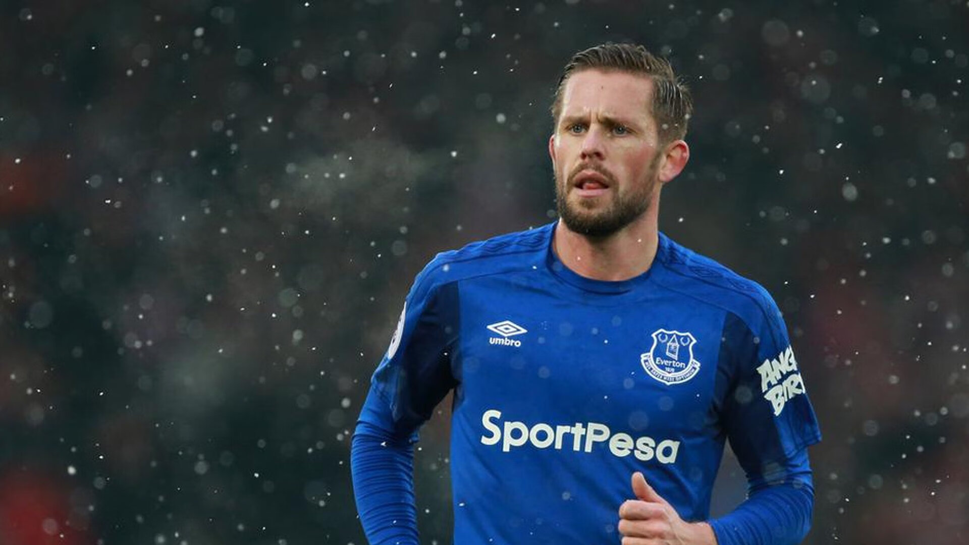 东西方关键球艺术，约基奇的统治力与广东队的战术铁壁