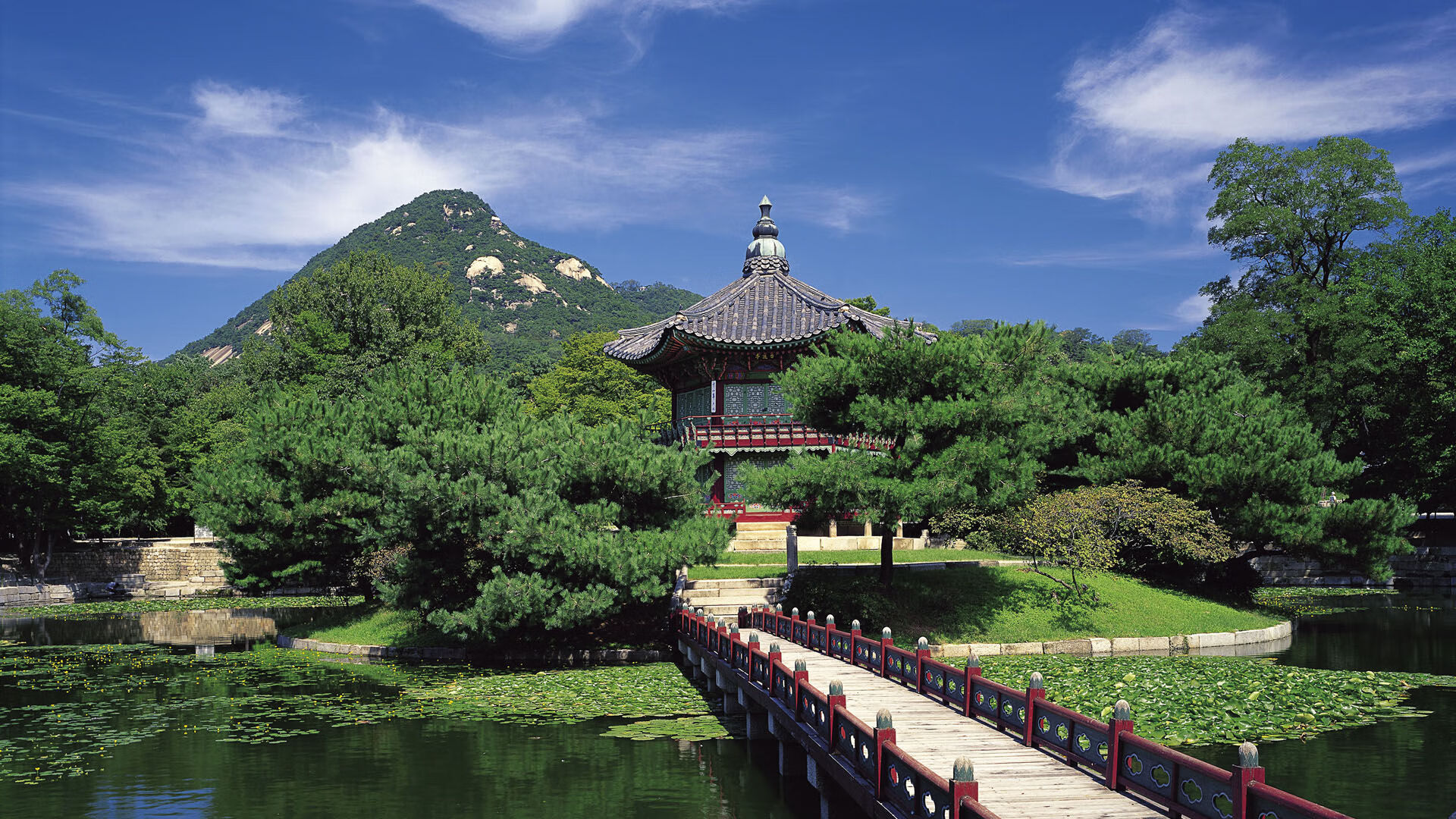 战术至上,希腊力压摩洛哥;速度之王,卡拉斯科F1揭幕战称雄